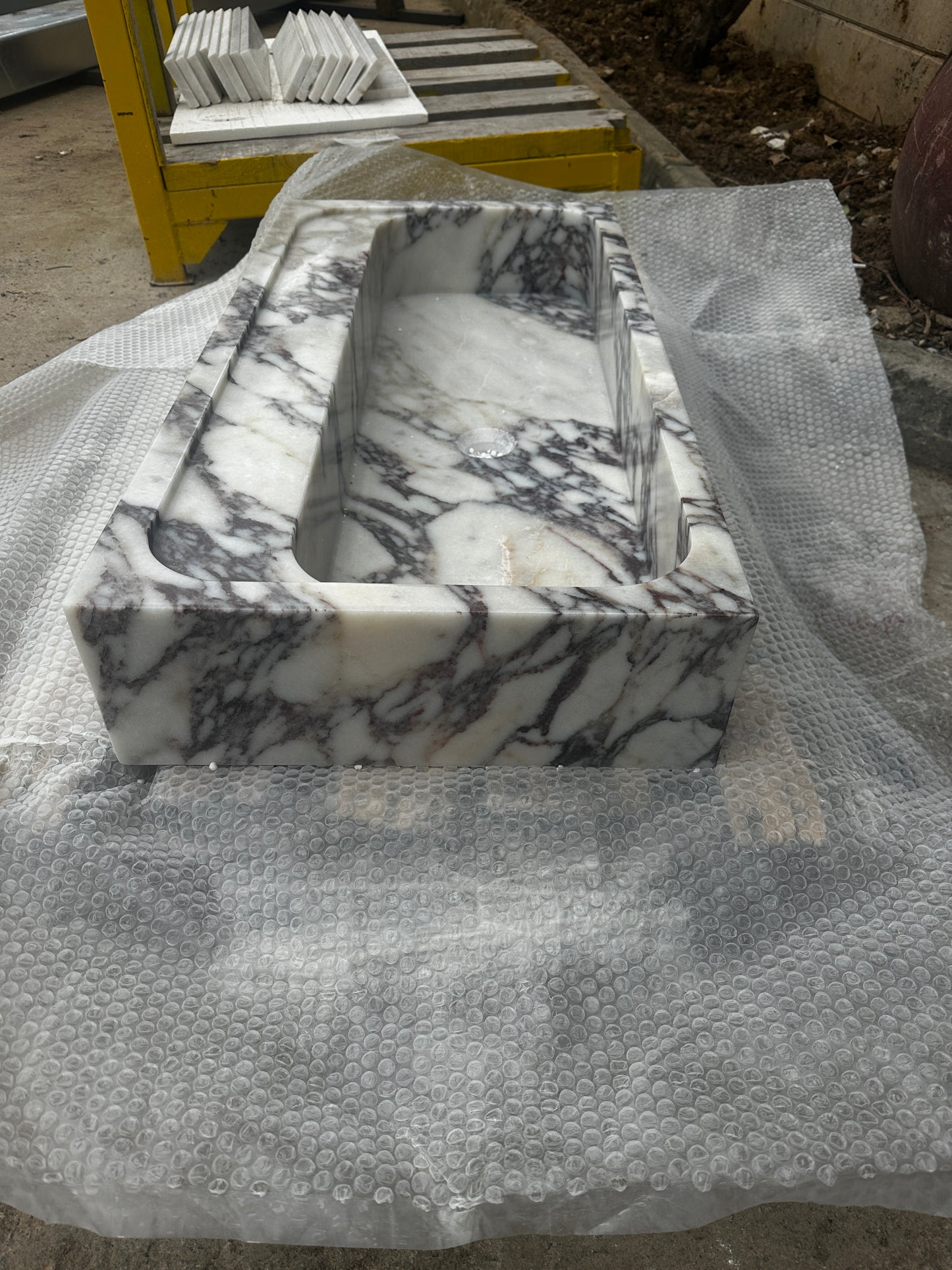 Violetta Marble Sink and Legs