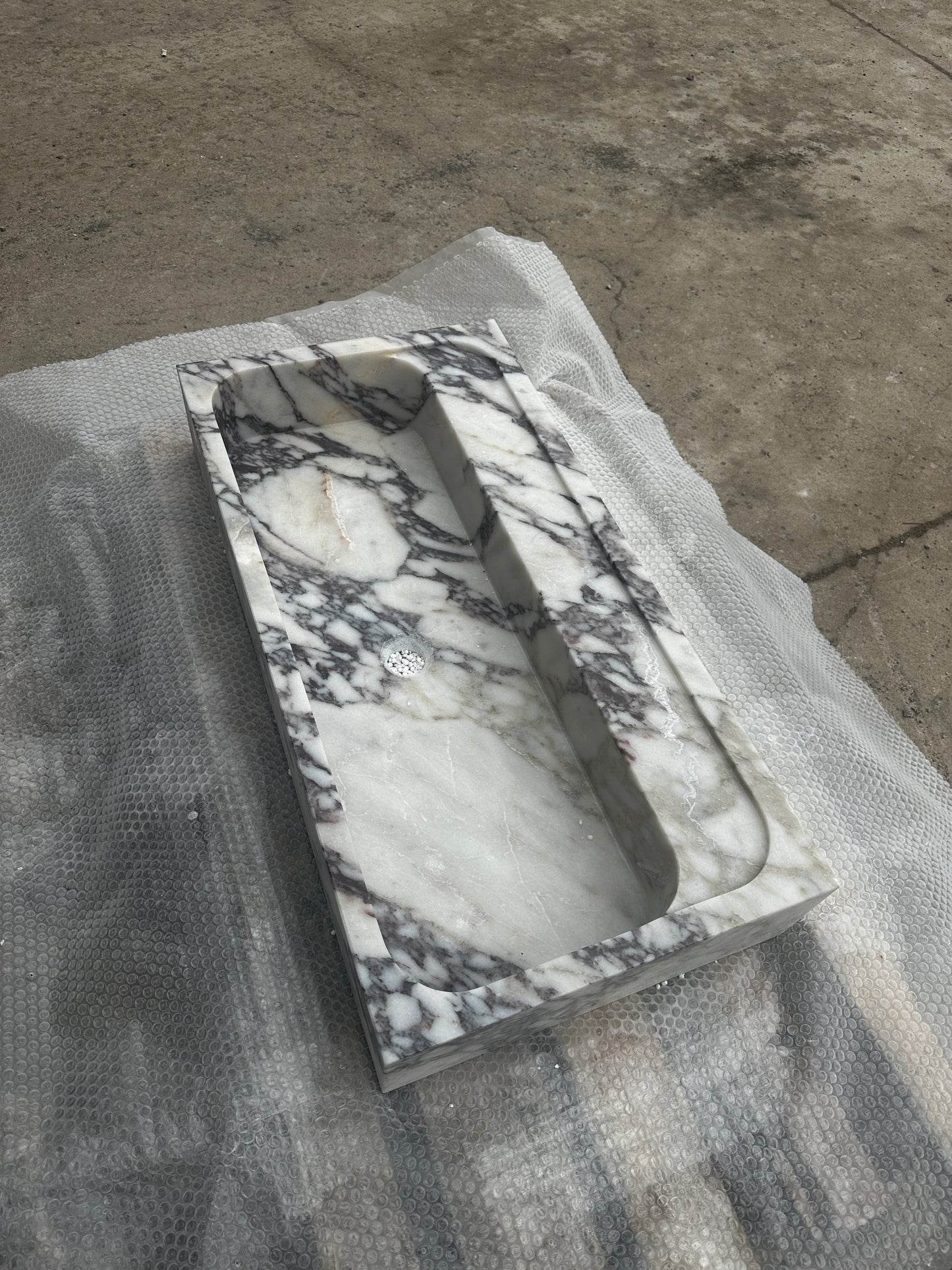 Violetta Marble Sink and Legs